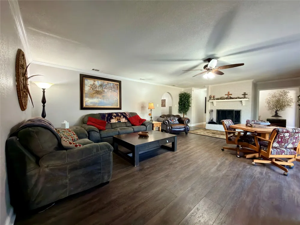 29029 COUNTY ROAD 2100 Kemp, TX 75143