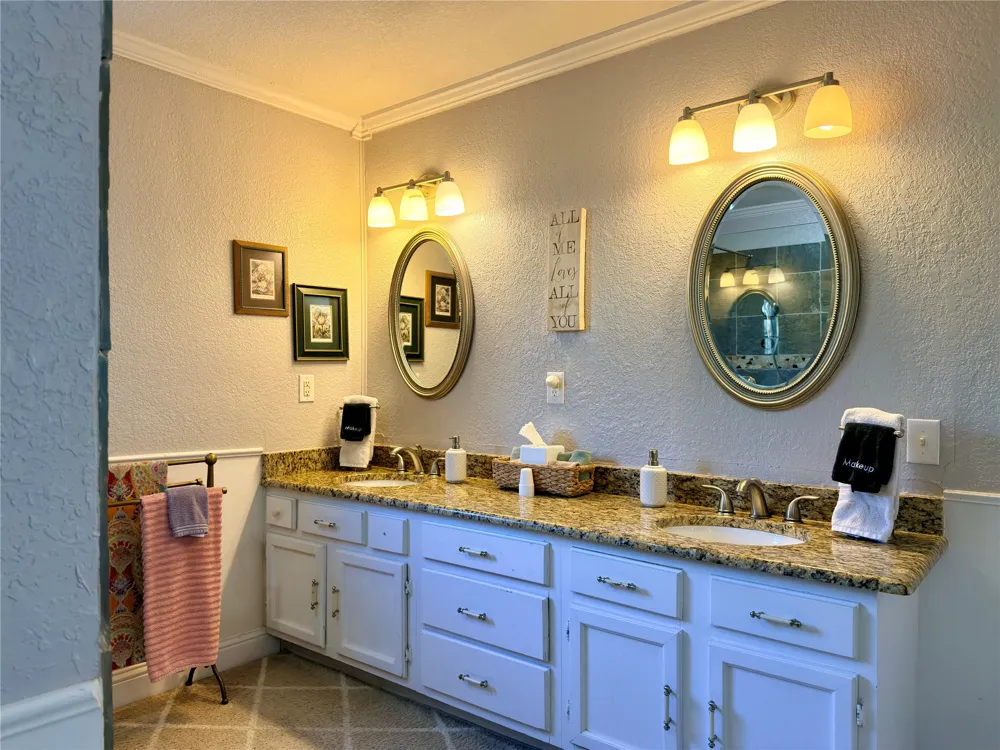 29029 COUNTY ROAD 2100 Kemp, TX 75143