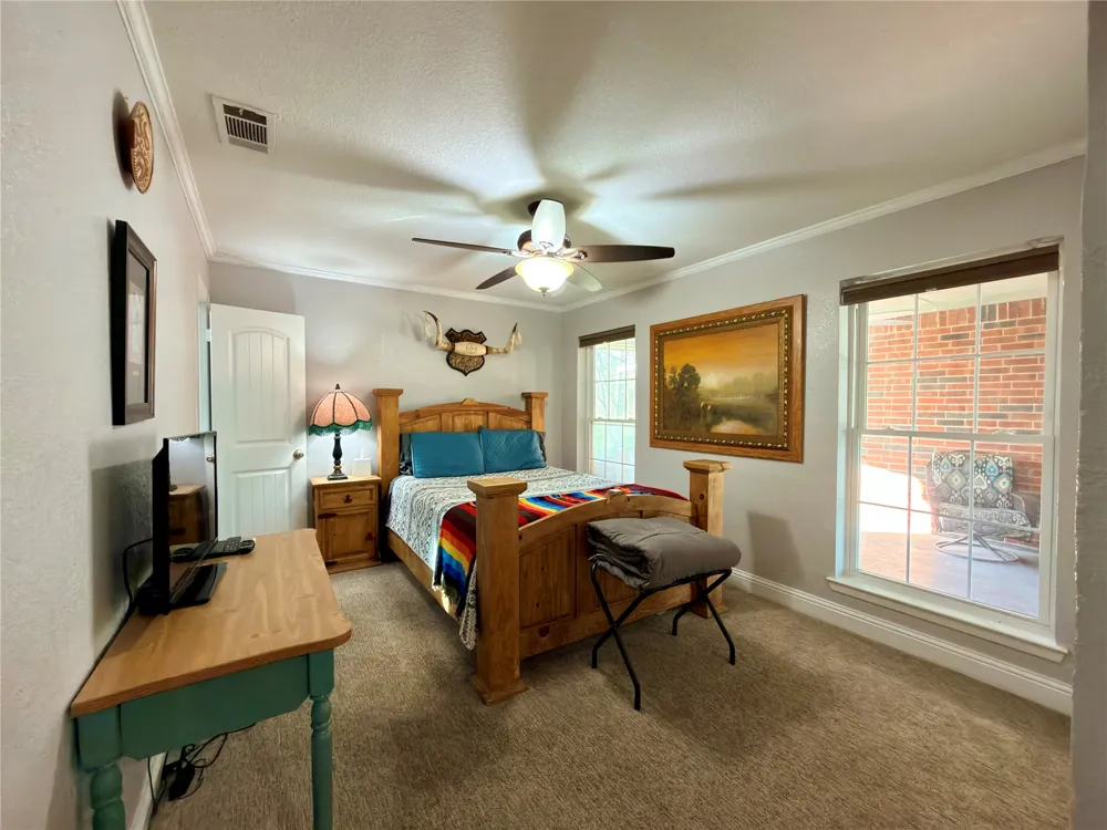 29029 COUNTY ROAD 2100 Kemp, TX 75143