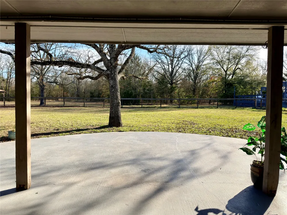 29029 COUNTY ROAD 2100 Kemp, TX 75143