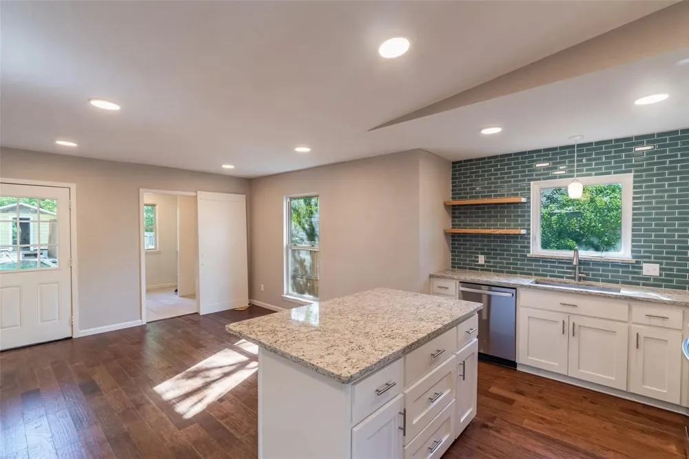 3105 Mitchell Street Greenville, TX 75402