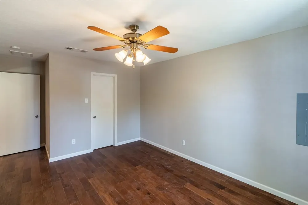 3105 Mitchell Street Greenville, TX 75402