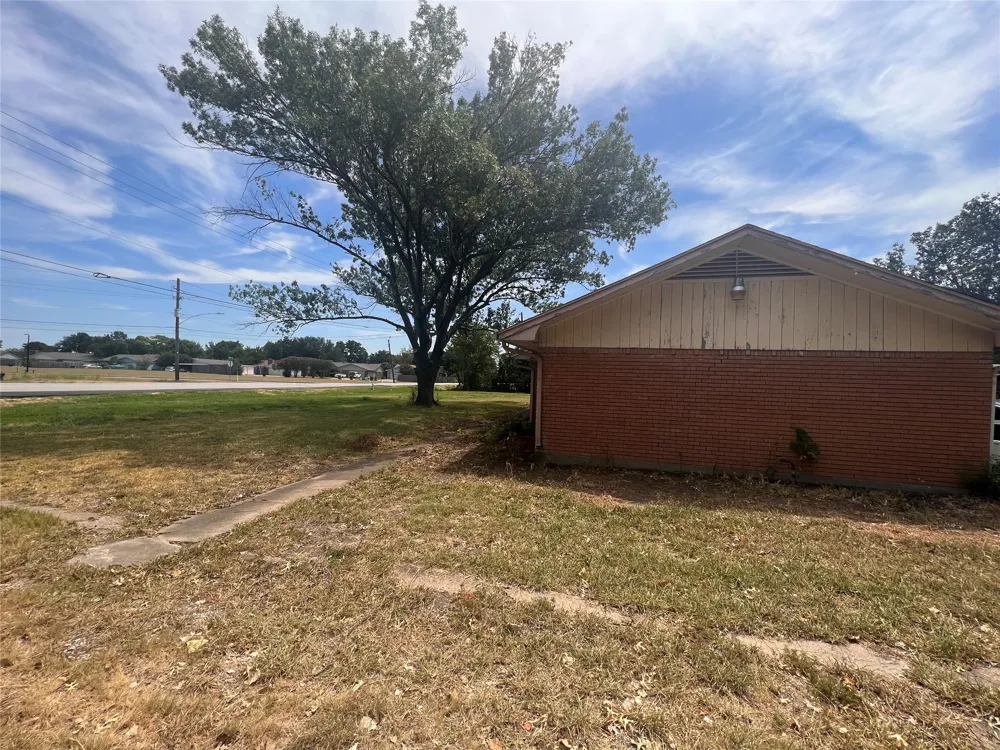 5249 Zion Road Garland, TX 75043