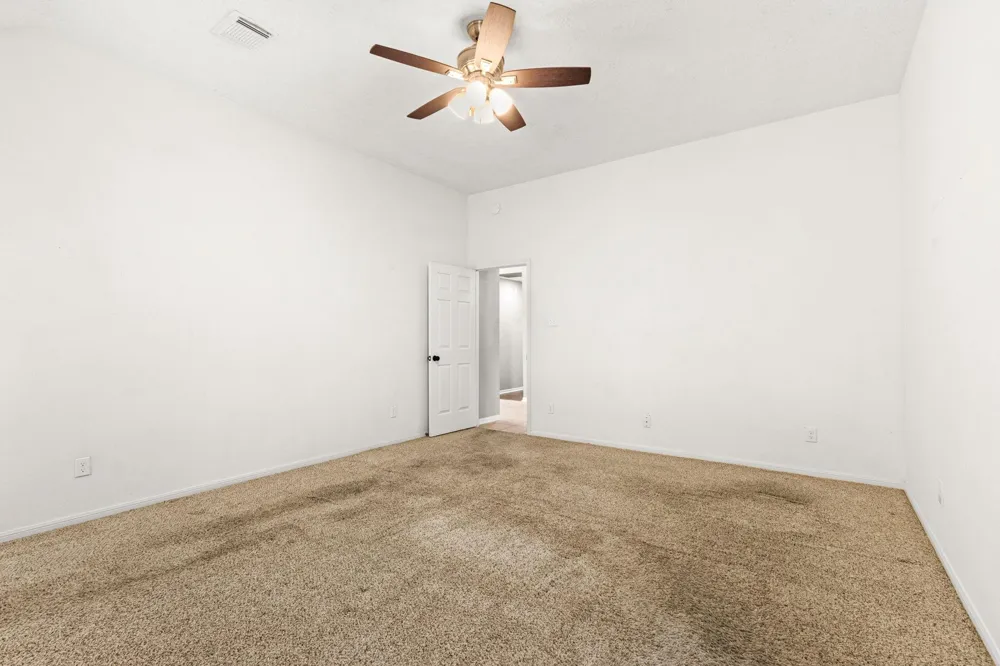 5013 Parkcrest Drive La Porte, TX 77571