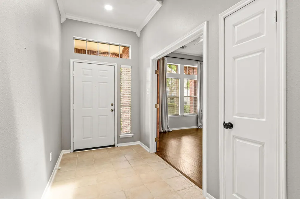 5013 Parkcrest Drive La Porte, TX 77571