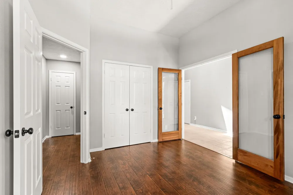 5013 Parkcrest Drive La Porte, TX 77571