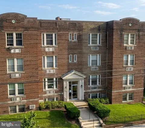 1404 TUCKERMAN STREET NW #202