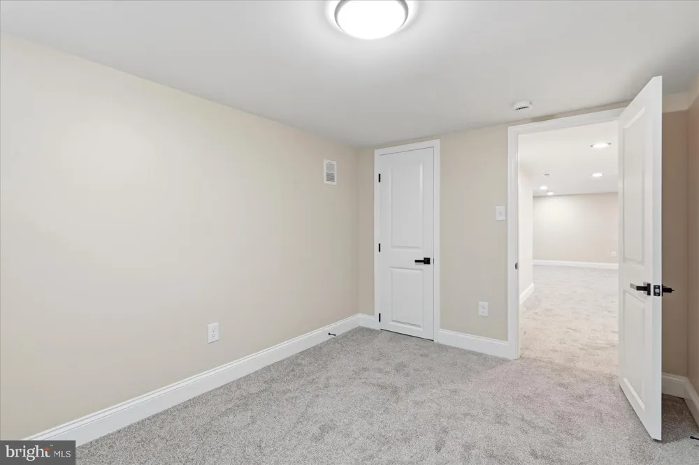 2612 KIRK AVENUE Baltimore, MD 21218