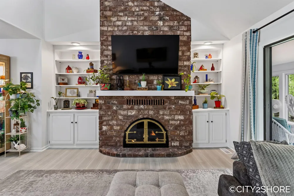4177 Indian Spring Drive SW Grandville, MI 49418