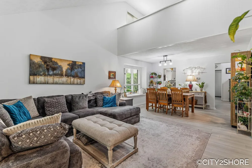4177 Indian Spring Drive SW Grandville, MI 49418