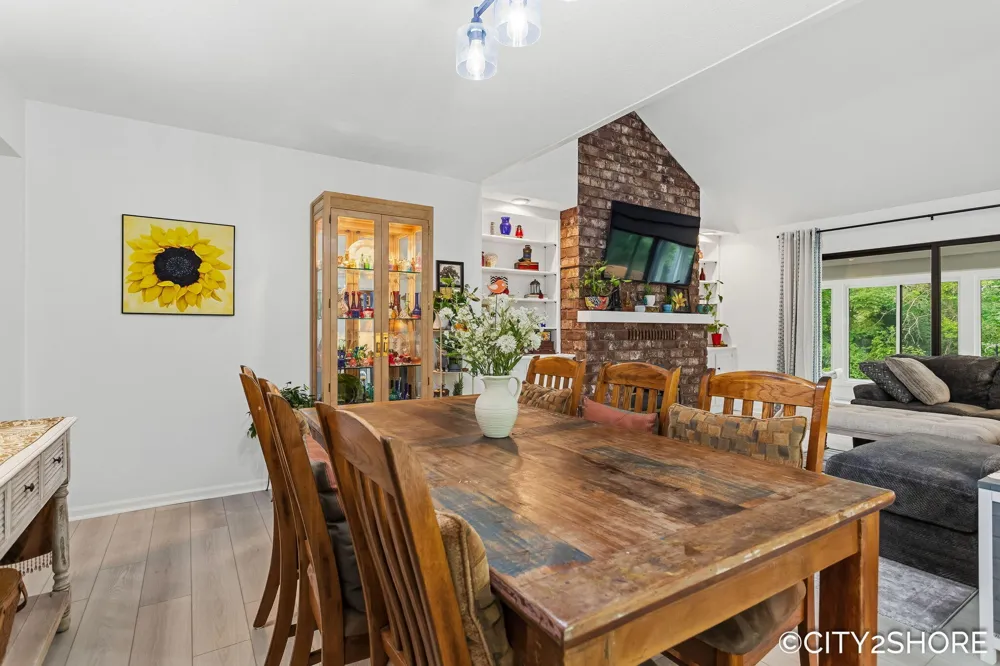 4177 Indian Spring Drive SW Grandville, MI 49418