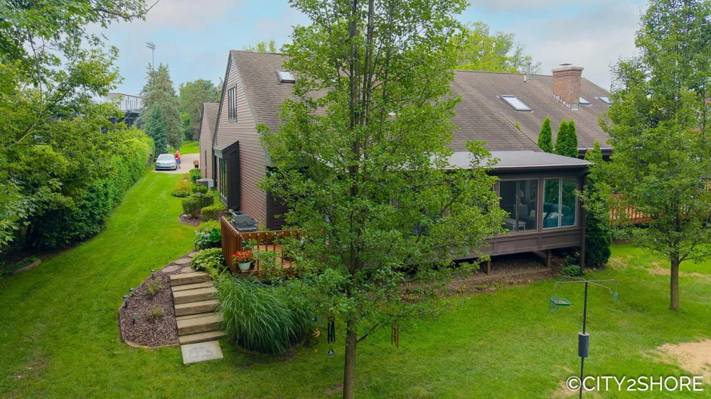 4177 Indian Spring Drive SW Grandville, MI 49418