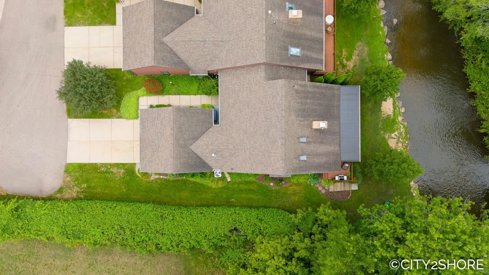 4177 Indian Spring Drive SW Grandville, MI 49418