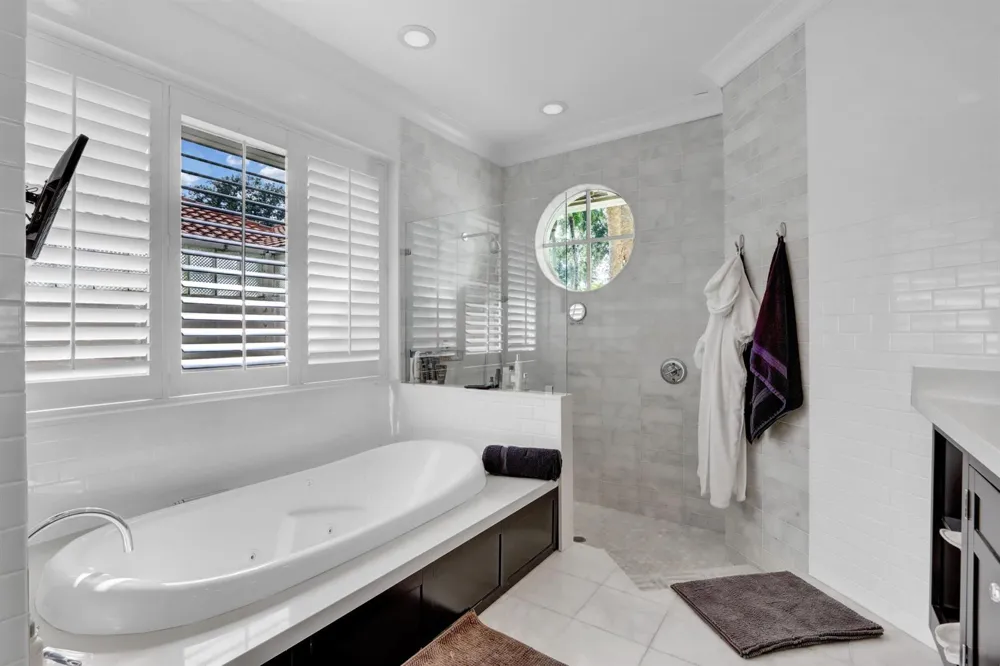 5866 St Annes Way Boca Raton, FL 33496