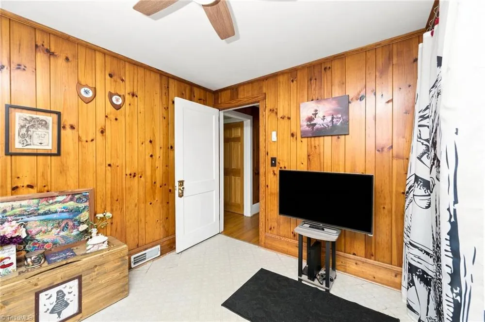 907 Sparta Road North Wilkesboro, NC 28659
