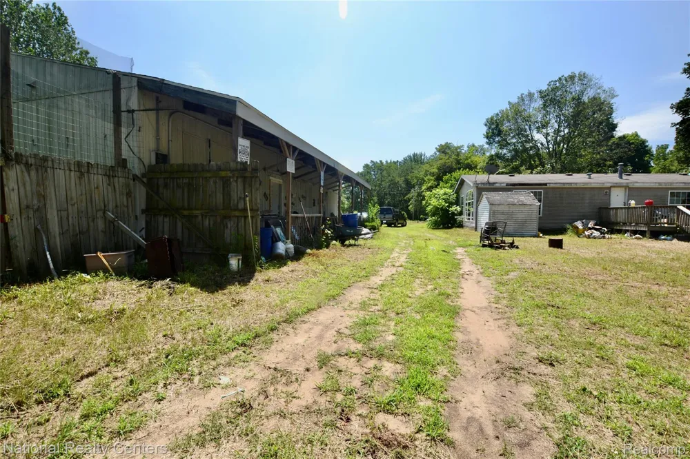 48116 County Road 388 Columbia Township, MI 49056