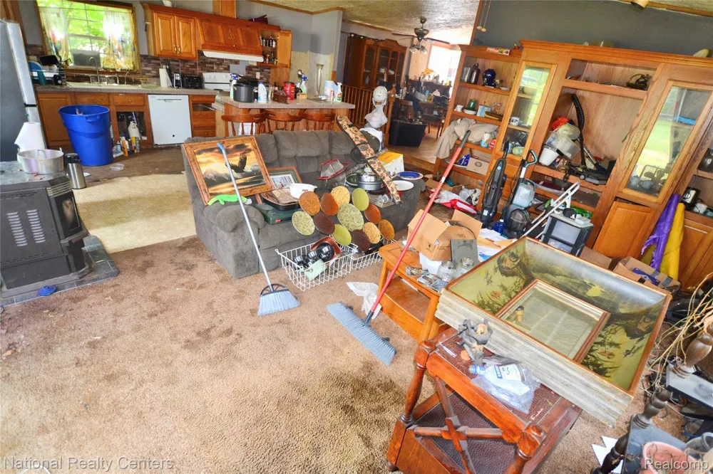 48116 County Road 388 Columbia Township, MI 49056