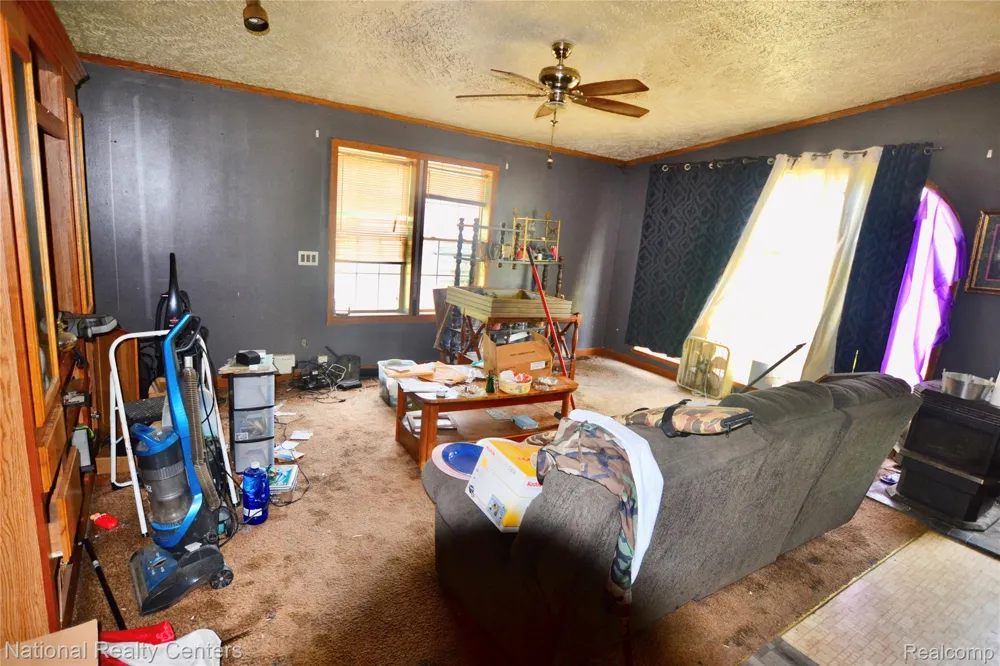 48116 County Road 388 Columbia Township, MI 49056