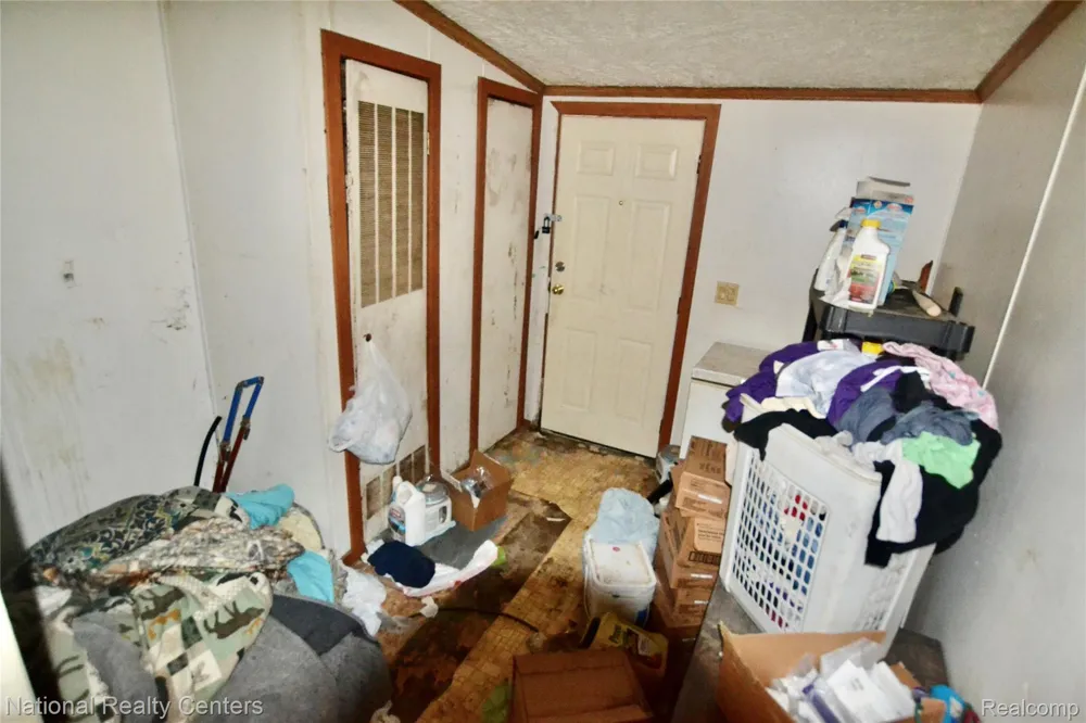 48116 County Road 388 Columbia Township, MI 49056
