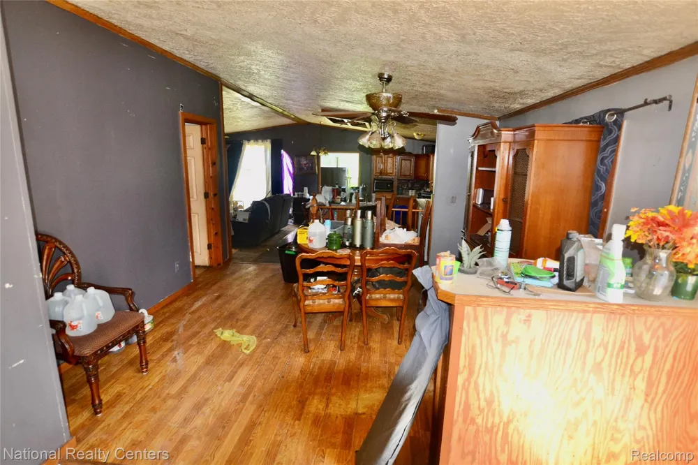 48116 County Road 388 Columbia Township, MI 49056