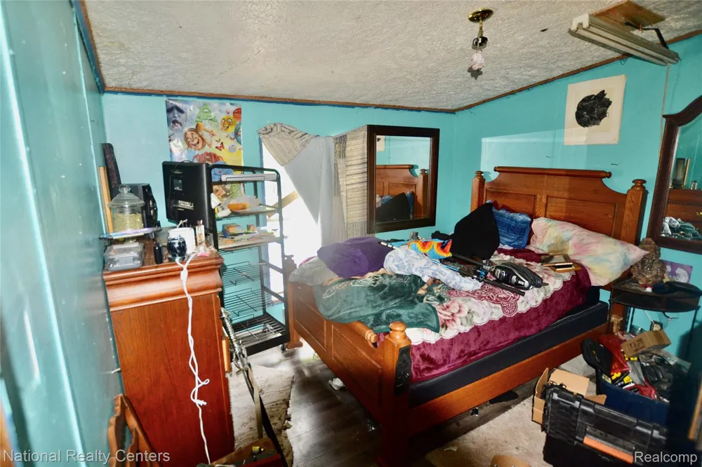 48116 County Road 388 Columbia Township, MI 49056