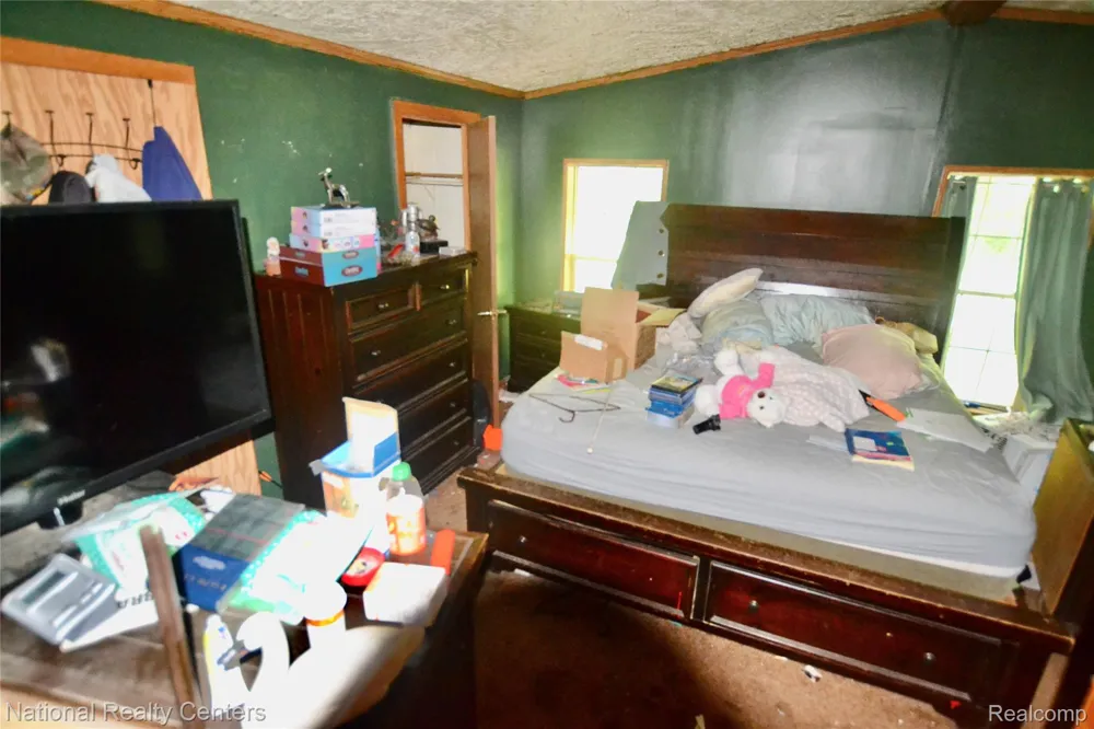 48116 County Road 388 Columbia Township, MI 49056