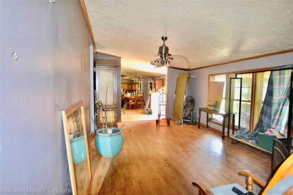48116 County Road 388 Columbia Township, MI 49056