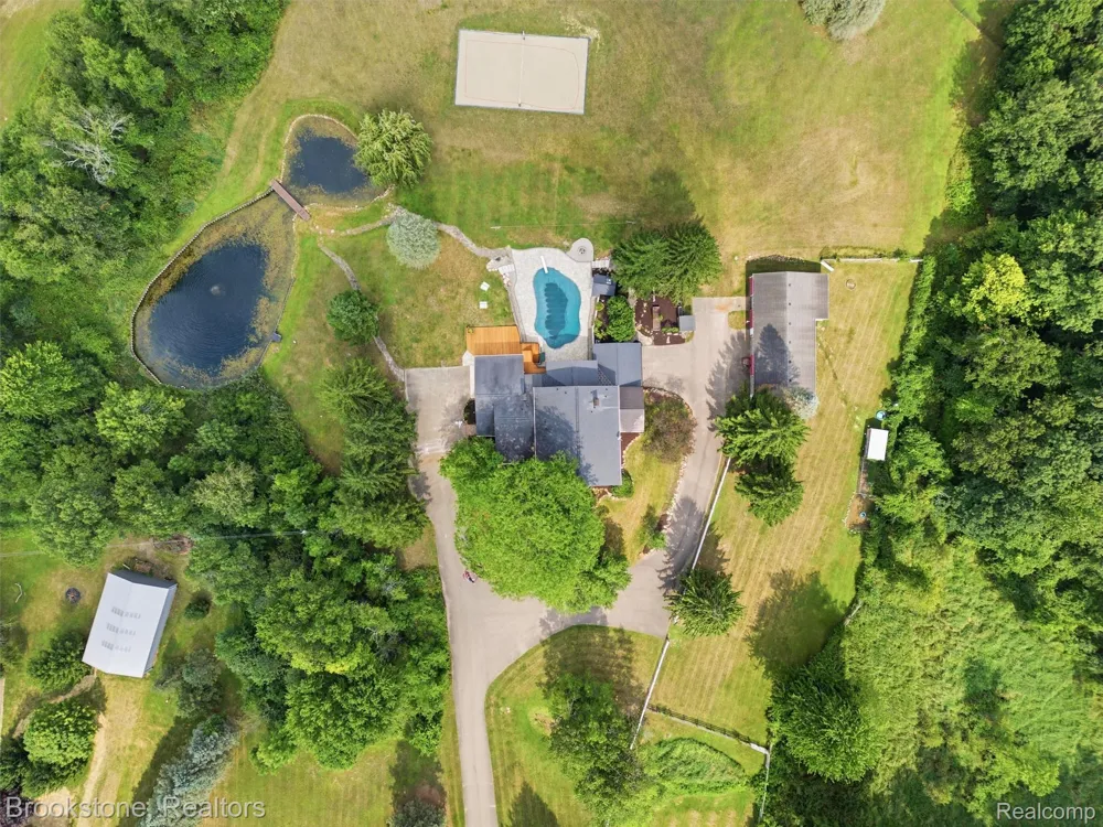 2700 Hosner Road Oxford Charter Township, MI 48370