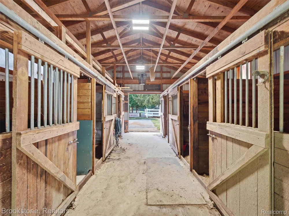 2700 Hosner Road Oxford Charter Township, MI 48370