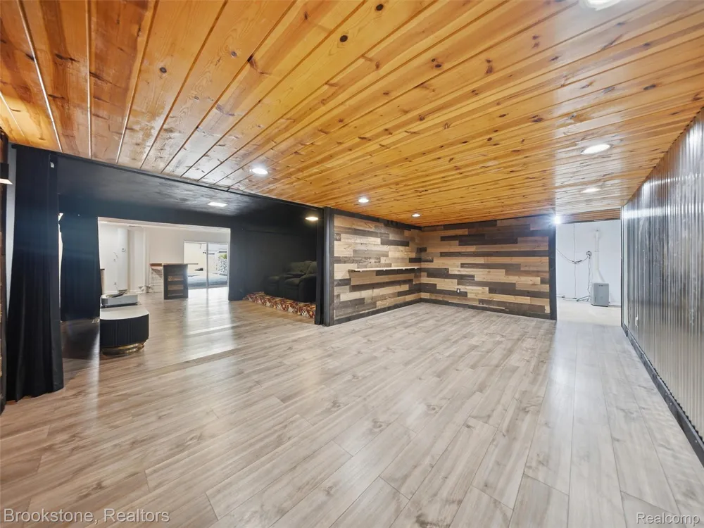 2700 Hosner Road Oxford Charter Township, MI 48370