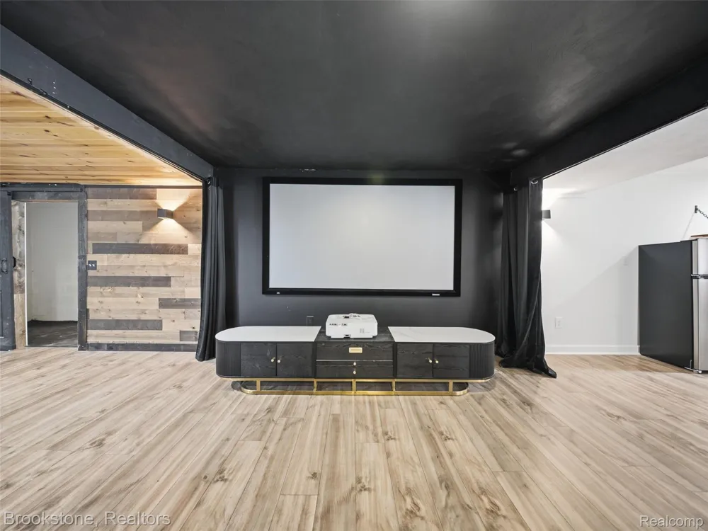 2700 Hosner Road Oxford Charter Township, MI 48370
