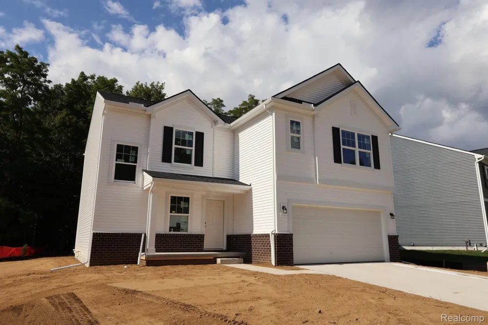 4243 Oak Street Grand Blanc Charter Township, MI 48439