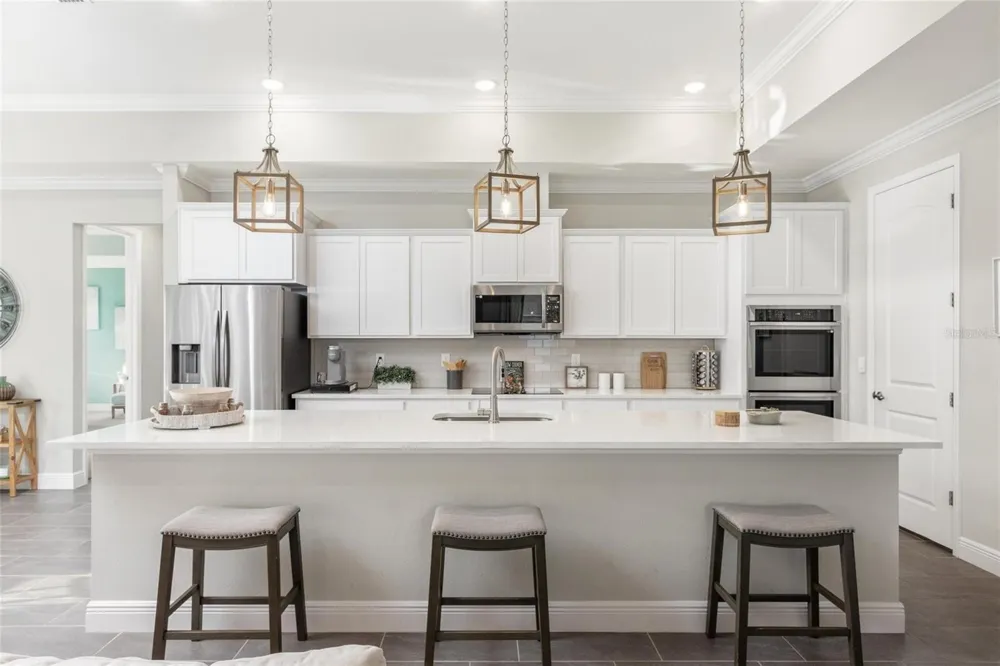 2214 ELEGANT MANOR CIRCLE Edgewater, FL 32141