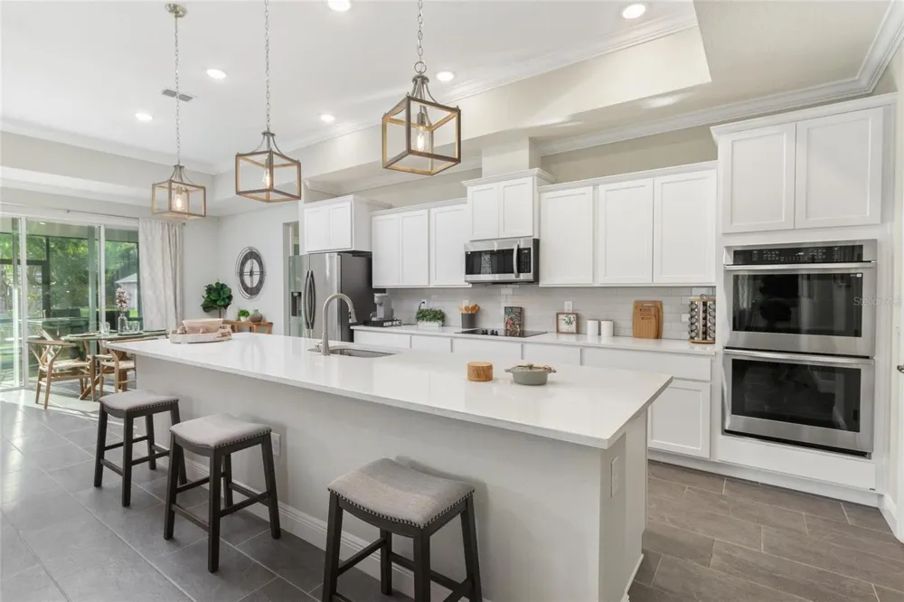 2214 ELEGANT MANOR CIRCLE Edgewater, FL 32141