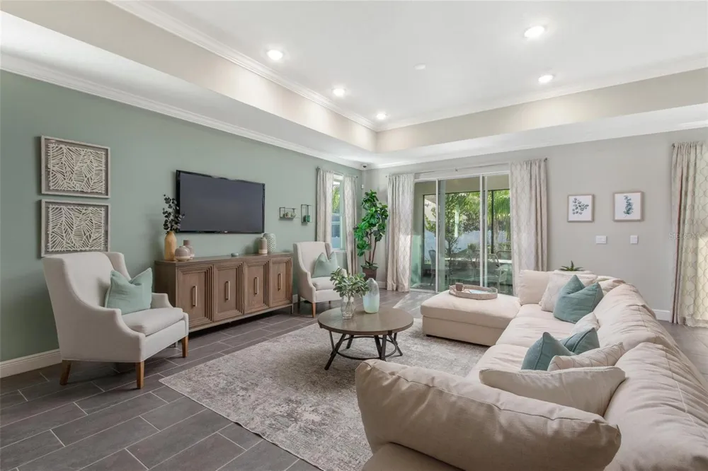 2214 ELEGANT MANOR CIRCLE Edgewater, FL 32141