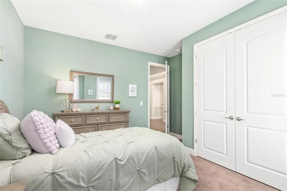 2214 ELEGANT MANOR CIRCLE Edgewater, FL 32141