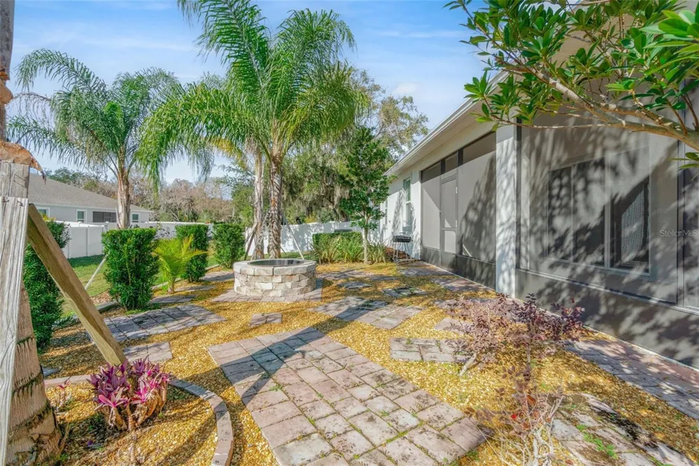 2214 ELEGANT MANOR CIRCLE Edgewater, FL 32141