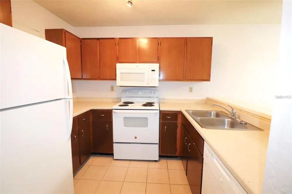 89 SE 16TH AVENUE #P101 Gainesville, FL 32601
