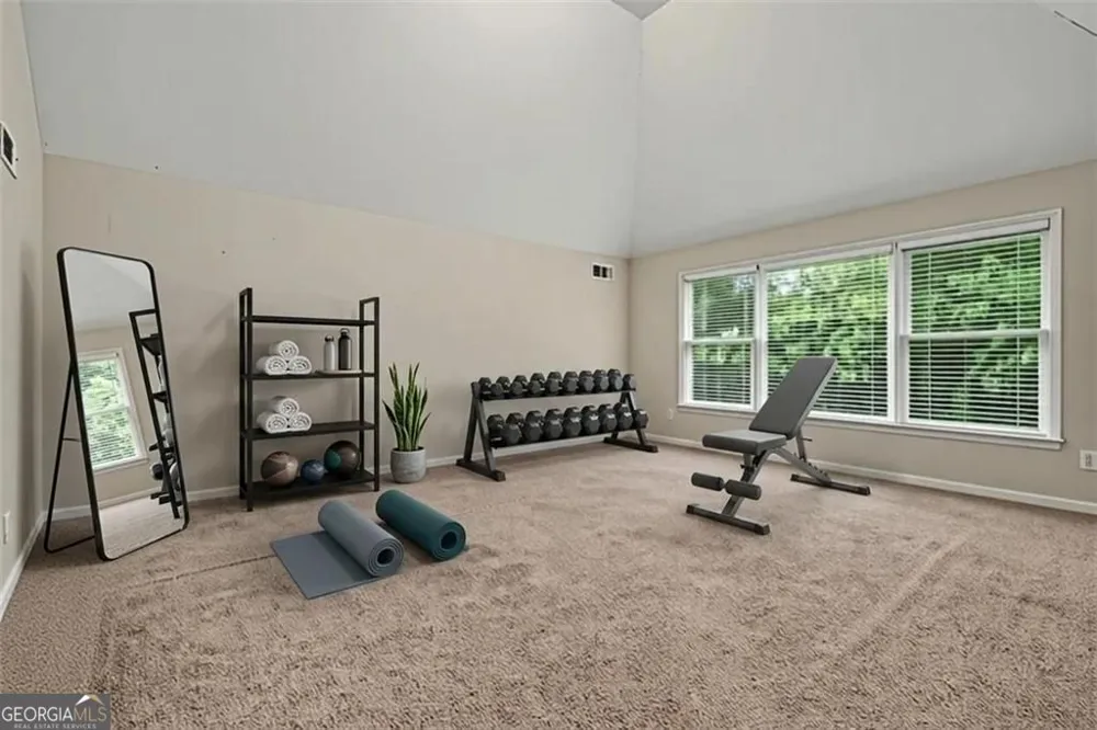 913 Arbor DR Loganville, GA 30052