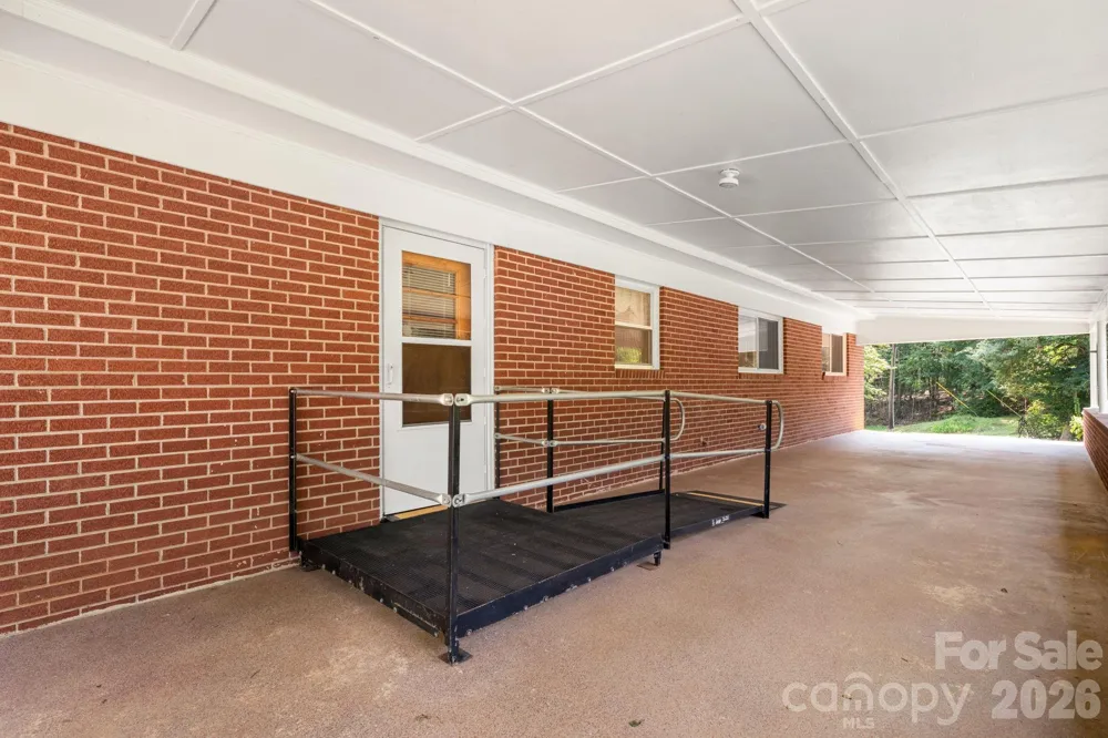 4370 Dynasty Lane Hudson, NC 28638