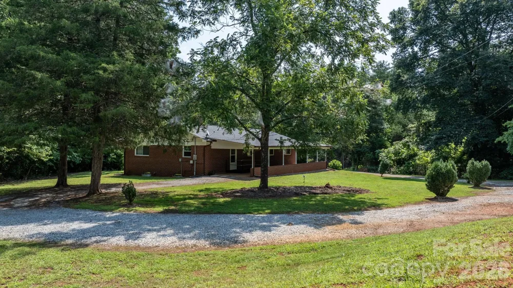 4370 Dynasty Lane Hudson, NC 28638