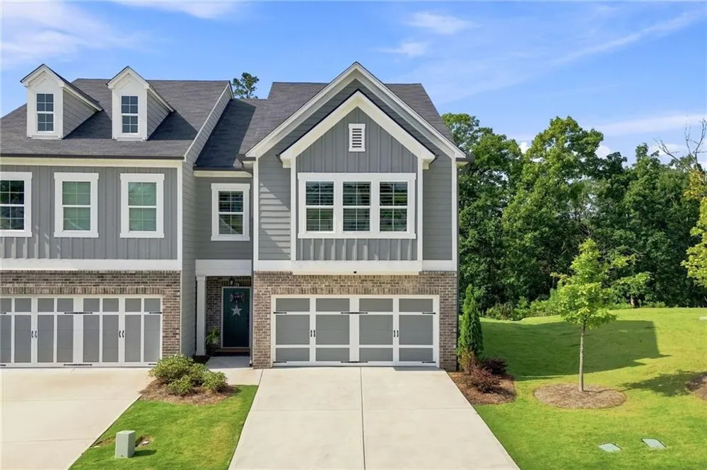 229 Lakeside Place Canton, GA 30114