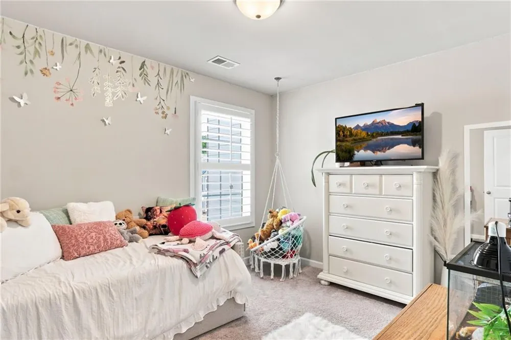 229 Lakeside Place Canton, GA 30114