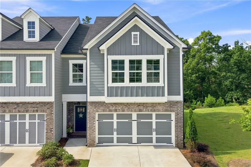 229 Lakeside Place Canton, GA 30114