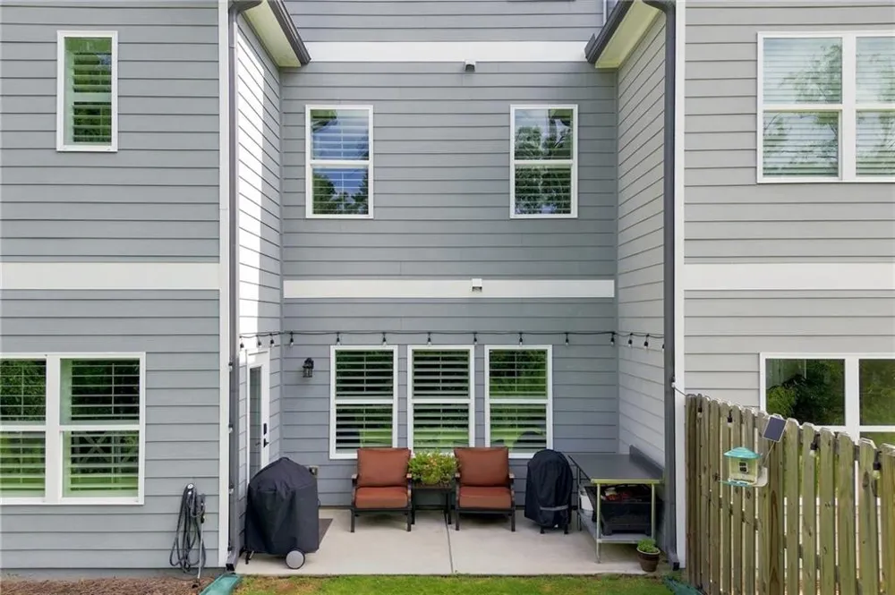 229 Lakeside Place Canton, GA 30114