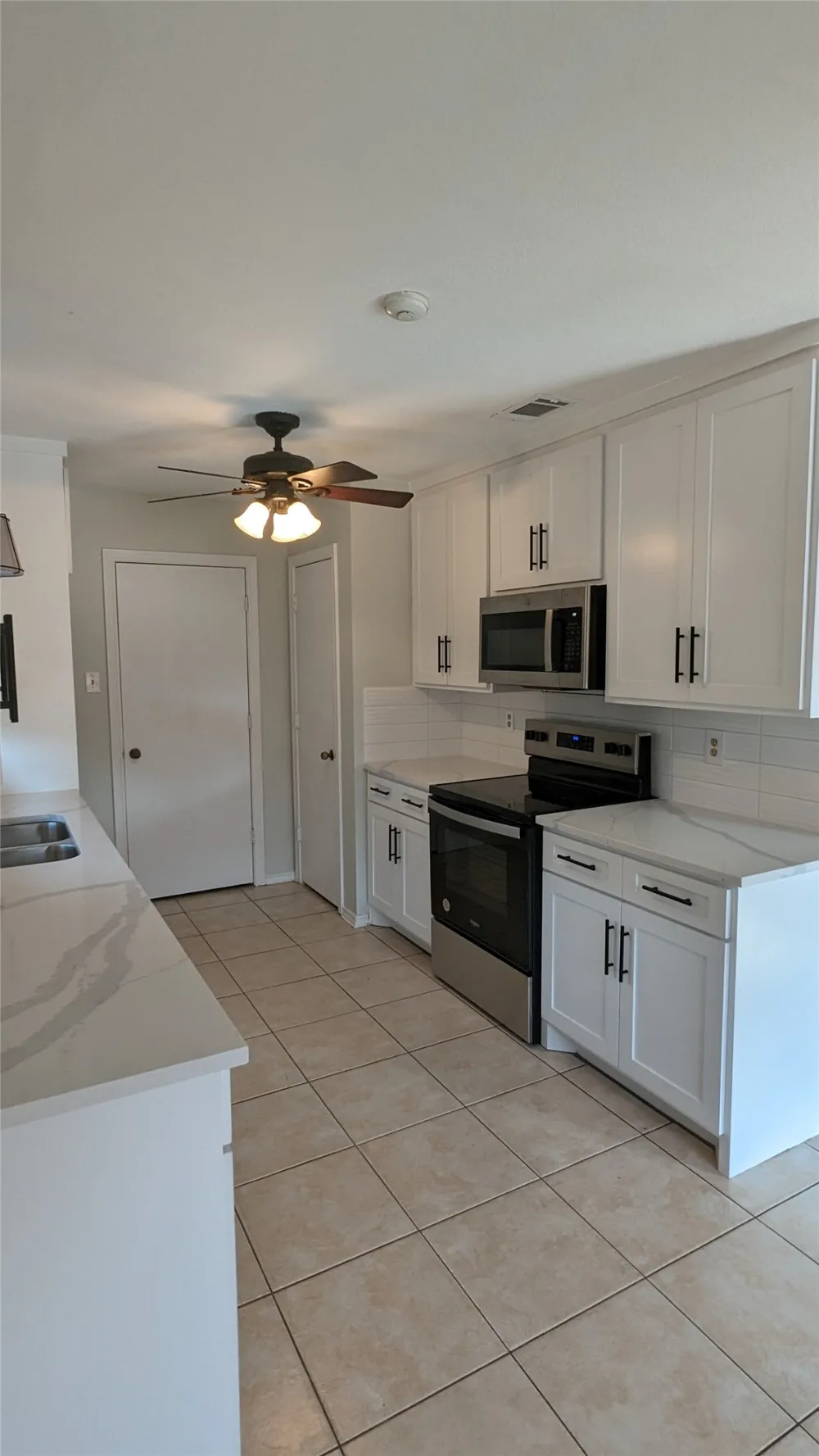 2706 Parkview Drive Corinth, TX 76210