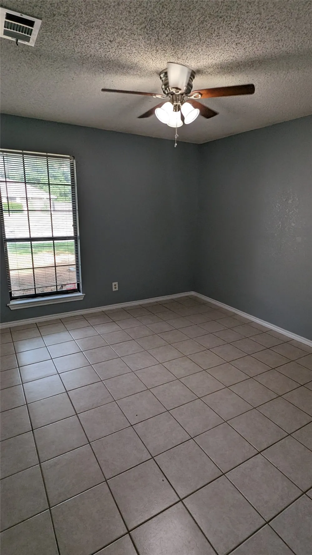 2706 Parkview Drive Corinth, TX 76210