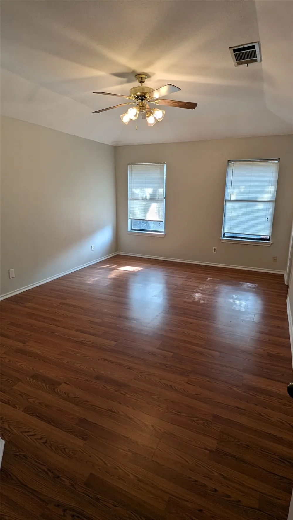2706 Parkview Drive Corinth, TX 76210