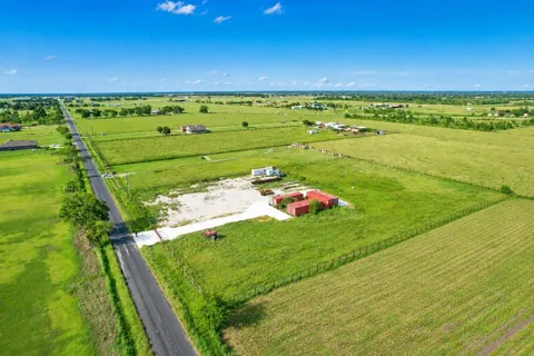 1851 County Road 610
