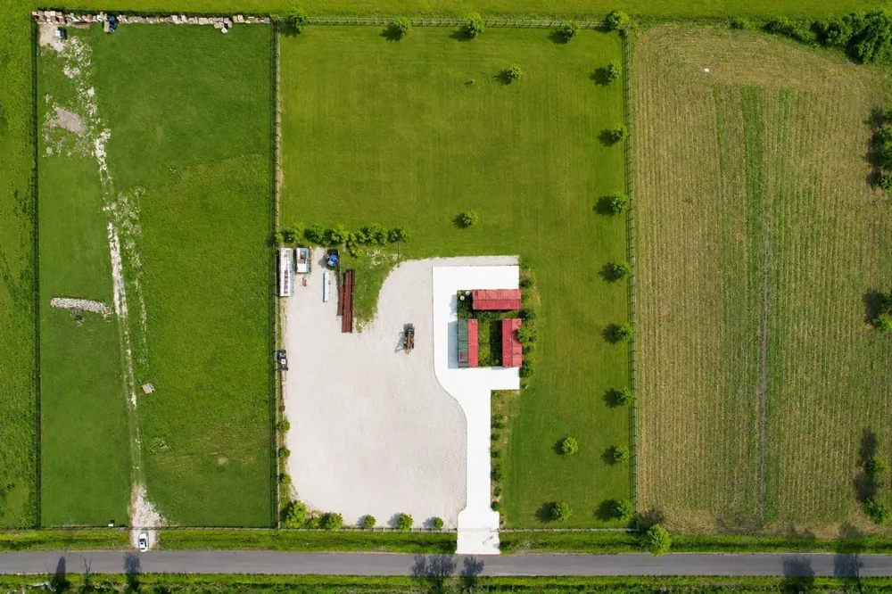 1851 County Road 610 Dayton, TX 77535